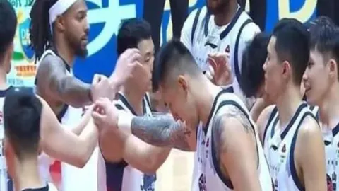 皇家馬德里與切尔西歐冠半準決賽首戰1-1戰平，普利西奇創紀錄，本澤馬追平比賽分數